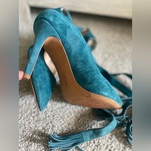Vine Camuto Heels - NWT